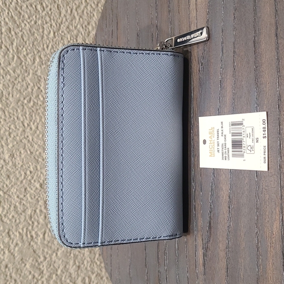 Michael Kors MD ZA card case Leather in Pale Blue - Picture 2 of 7